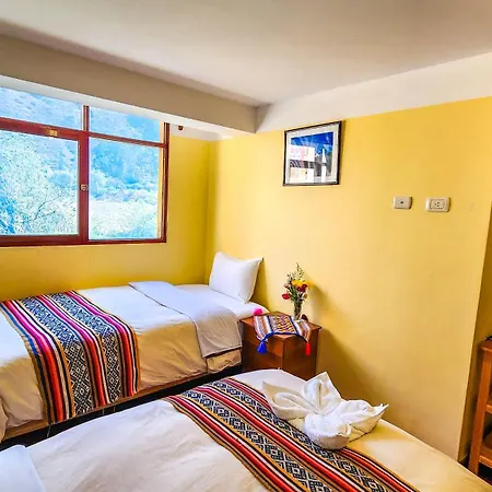 Peru Quechua'S Lodge Riverside Ollantaytambo Exterior photo