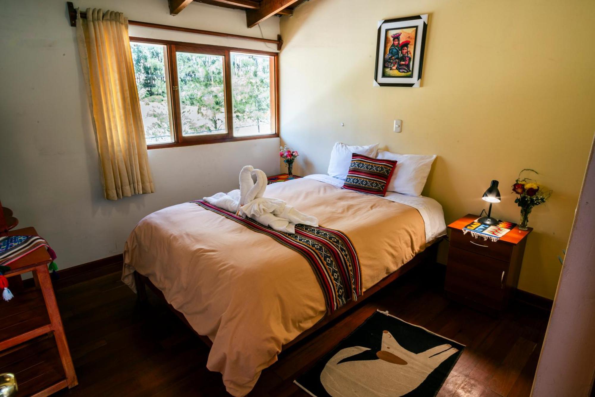 Peru Quechua's Riverside Lodge Ollantaytambo
